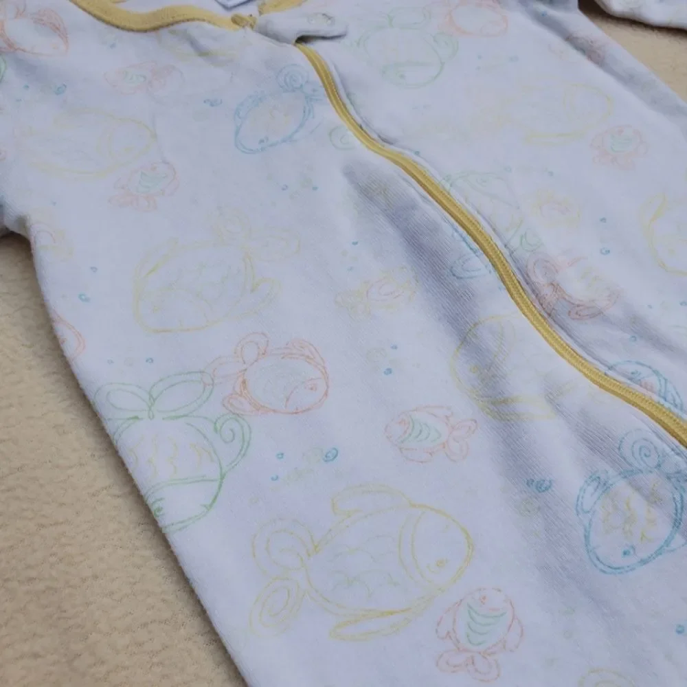 The Children's Place Zipper Closure White and Yellow Footie Size 18 Months